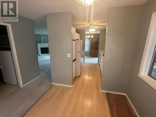 211 2Nd Street, Vernon, BC - Indoor Photo Showing Other Room