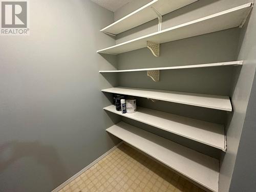 211 2Nd Street, Vernon, BC - Indoor With Storage