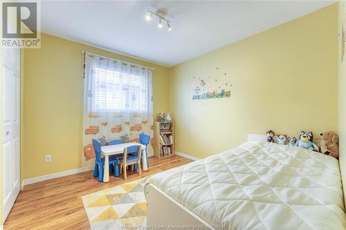 1155 Lakeview Avenue, Windsor, ON - Indoor Photo Showing Bedroom