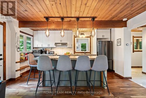 12 Hayhoe Road, Seguin, ON - Indoor Photo Showing Dining Room