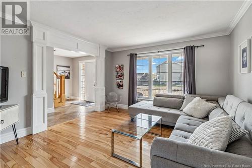 369 Rennick Road, Moncton, NB - Indoor Photo Showing Living Room