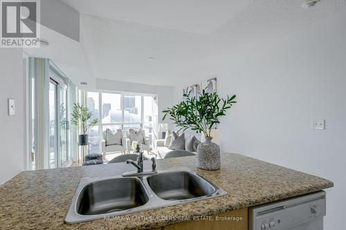 3001 - 30 Grand Trunk Crescent, Toronto (Waterfront Communities), ON - Indoor Photo Showing Kitchen With Double Sink