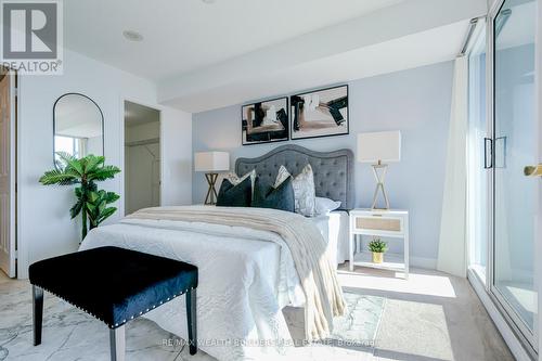 3001 - 30 Grand Trunk Crescent, Toronto (Waterfront Communities), ON - Indoor Photo Showing Bedroom