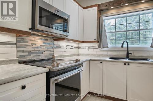 7222 Hwy 35, Kawartha Lakes (Coboconk), ON - Indoor Photo Showing Kitchen With Double Sink