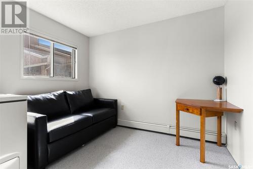 302 3420 Park Street, Regina, SK - Indoor