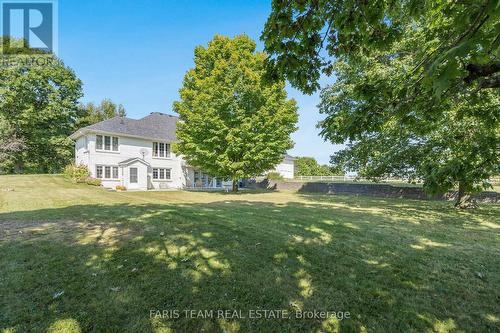 1331 Flos Road 3 E, Springwater, ON - Outdoor