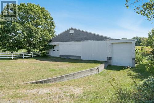 1331 Flos Road 3 E, Springwater, ON - Outdoor