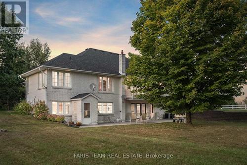 1331 Flos Road 3 E, Springwater, ON - Outdoor