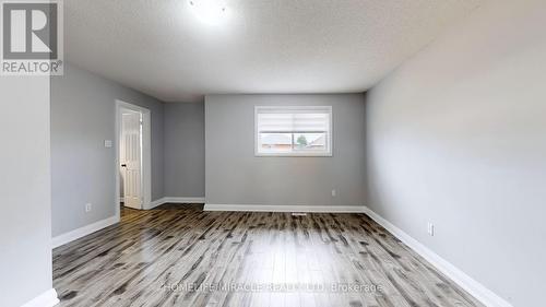 18 Sunny Glen Crescent, Brampton (Northwest Sandalwood Parkway), ON - Indoor Photo Showing Other Room