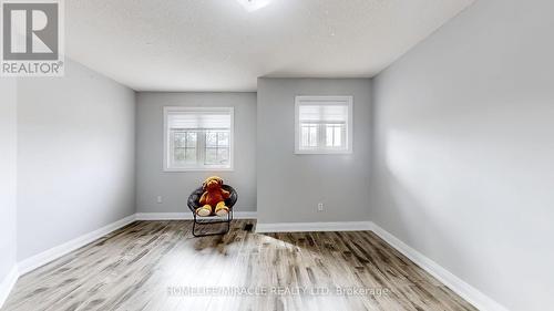 18 Sunny Glen Crescent, Brampton (Northwest Sandalwood Parkway), ON - Indoor Photo Showing Other Room