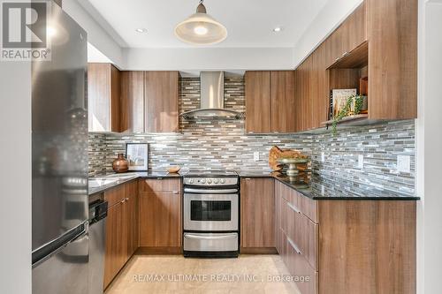 57 Marlington Crescent, Toronto (Downsview-Roding-Cfb), ON - Indoor Photo Showing Kitchen With Upgraded Kitchen