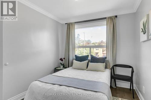 57 Marlington Crescent, Toronto (Downsview-Roding-Cfb), ON - Indoor Photo Showing Bedroom