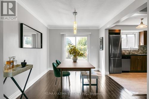 57 Marlington Crescent, Toronto (Downsview-Roding-Cfb), ON - Indoor Photo Showing Dining Room