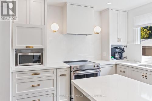 95 Elgin Drive, Brampton, ON - Indoor Photo Showing Kitchen