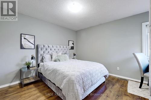 20 - 2275 Credit Valley Road, Mississauga (Central Erin Mills), ON - Indoor Photo Showing Bedroom