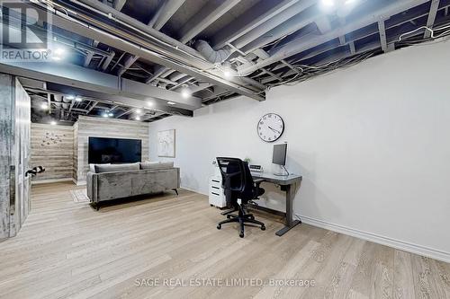 20 - 2275 Credit Valley Road, Mississauga (Central Erin Mills), ON - Indoor