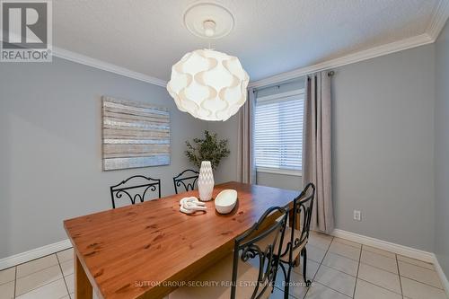 25 Parkchester Road, Toronto (Brookhaven-Amesbury), ON - Indoor Photo Showing Dining Room