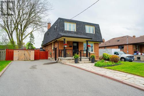 25 Parkchester Road, Toronto (Brookhaven-Amesbury), ON - Outdoor With Deck Patio Veranda