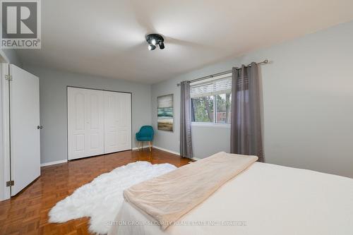 25 Parkchester Road, Toronto (Brookhaven-Amesbury), ON - Indoor Photo Showing Bedroom