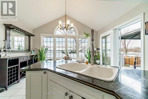 403 Hannah Road, Hamilton Township, ON - Indoor Photo Showing Kitchen With Double Sink