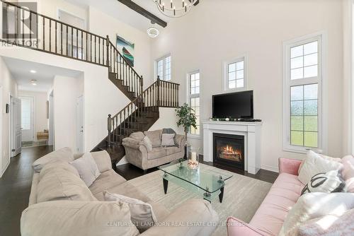 10 Waterview Court, Quinte West, ON - Indoor Photo Showing Living Room With Fireplace