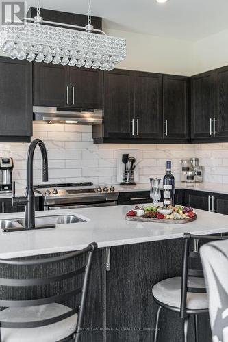 10 Waterview Court, Quinte West, ON - Indoor Photo Showing Kitchen With Double Sink With Upgraded Kitchen