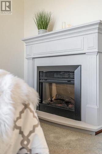 10 Waterview Court, Quinte West, ON - Indoor Photo Showing Living Room With Fireplace