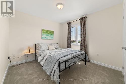 10 Waterview Court, Quinte West, ON - Indoor Photo Showing Bedroom