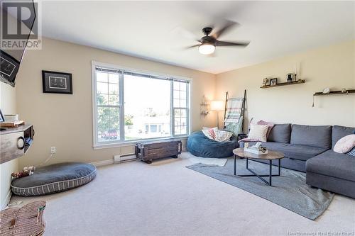 145 Highland Drive, Hampton, NB - Indoor Photo Showing Living Room