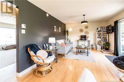 145 Highland Drive, Hampton, NB - Indoor Photo Showing Living Room