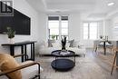 2 - 600 Brookdale Avenue, Toronto, ON  - Indoor Photo Showing Living Room 