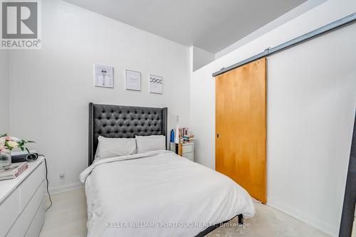 1015 - 700 King Street W, Toronto, ON - Indoor Photo Showing Bedroom