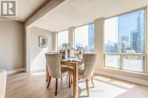 1604 - 25 Grenville Street, Toronto, ON - Indoor Photo Showing Dining Room