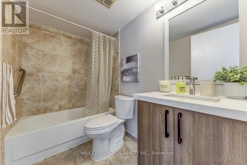 1604 - 25 Grenville Street, Toronto, ON - Indoor Photo Showing Bathroom