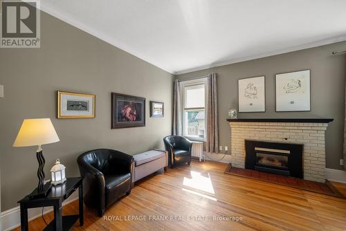 77 Peel Street, Kawartha Lakes (Lindsay), ON - Indoor Photo Showing Living Room With Fireplace