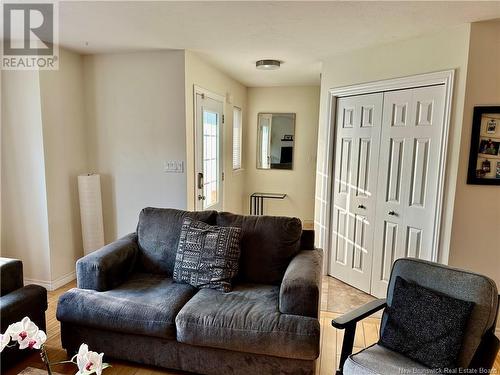 370 Evergreen Drive, Moncton, NB - Indoor Photo Showing Living Room