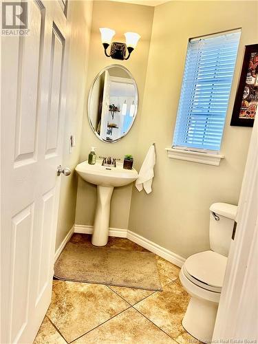 370 Evergreen Drive, Moncton, NB - Indoor Photo Showing Bathroom