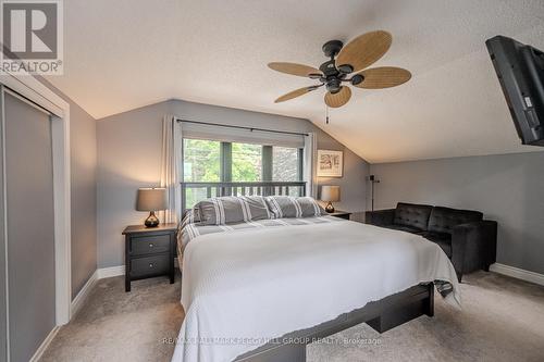 46 Gooch Park Drive, Innisfil, ON - Indoor Photo Showing Bedroom