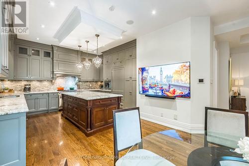 85 Valecrest Drive, Toronto (Edenbridge-Humber Valley), ON - Indoor Photo Showing Kitchen With Upgraded Kitchen