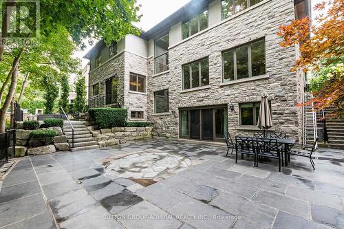 85 Valecrest Drive, Toronto (Edenbridge-Humber Valley), ON - Outdoor