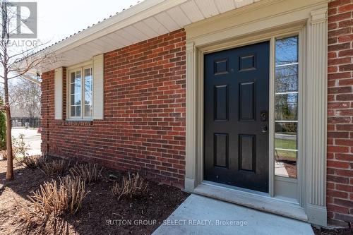 64 Sherwood Avenue, London, ON - Outdoor With Exterior