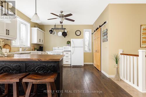 1305 Bellwood Acres Road, Lake Of Bays, ON - Indoor Photo Showing Kitchen