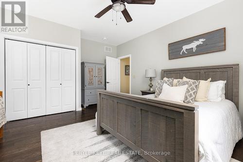 1305 Bellwood Acres Road, Lake Of Bays, ON - Indoor Photo Showing Bedroom