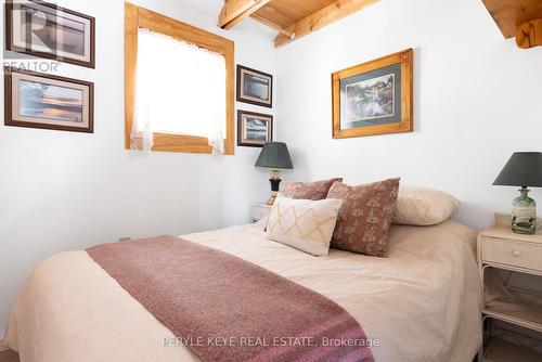 1305 Bellwood Acres Road, Lake Of Bays, ON - Indoor Photo Showing Bedroom