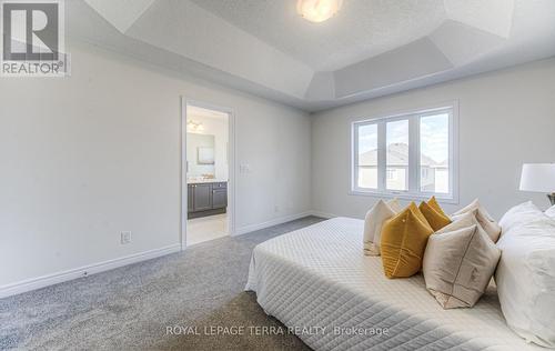 223 Broadacre Drive, Kitchener, ON - Indoor Photo Showing Bedroom