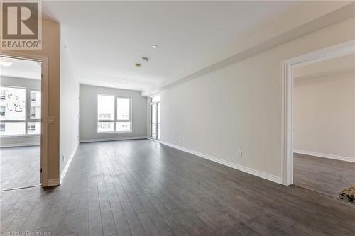 Living Room - 150 Oak Park Boulevard Unit# 320, Oakville, ON - Indoor Photo Showing Other Room