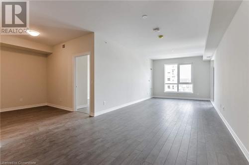 Living Room - 150 Oak Park Boulevard Unit# 320, Oakville, ON - Indoor Photo Showing Other Room