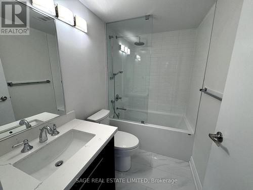 3206 - 33 Harbour Square, Toronto, ON - Indoor Photo Showing Bathroom