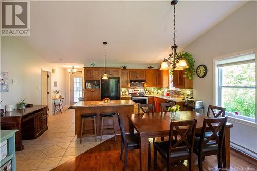 41 Greenwood Court, Hampton, NB - Indoor Photo Showing Dining Room