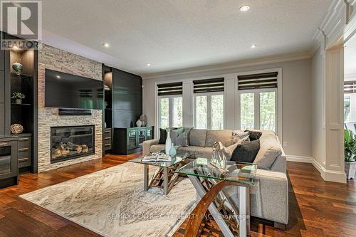 3553 Settlement Trail, London, ON - Indoor Photo Showing Living Room With Fireplace